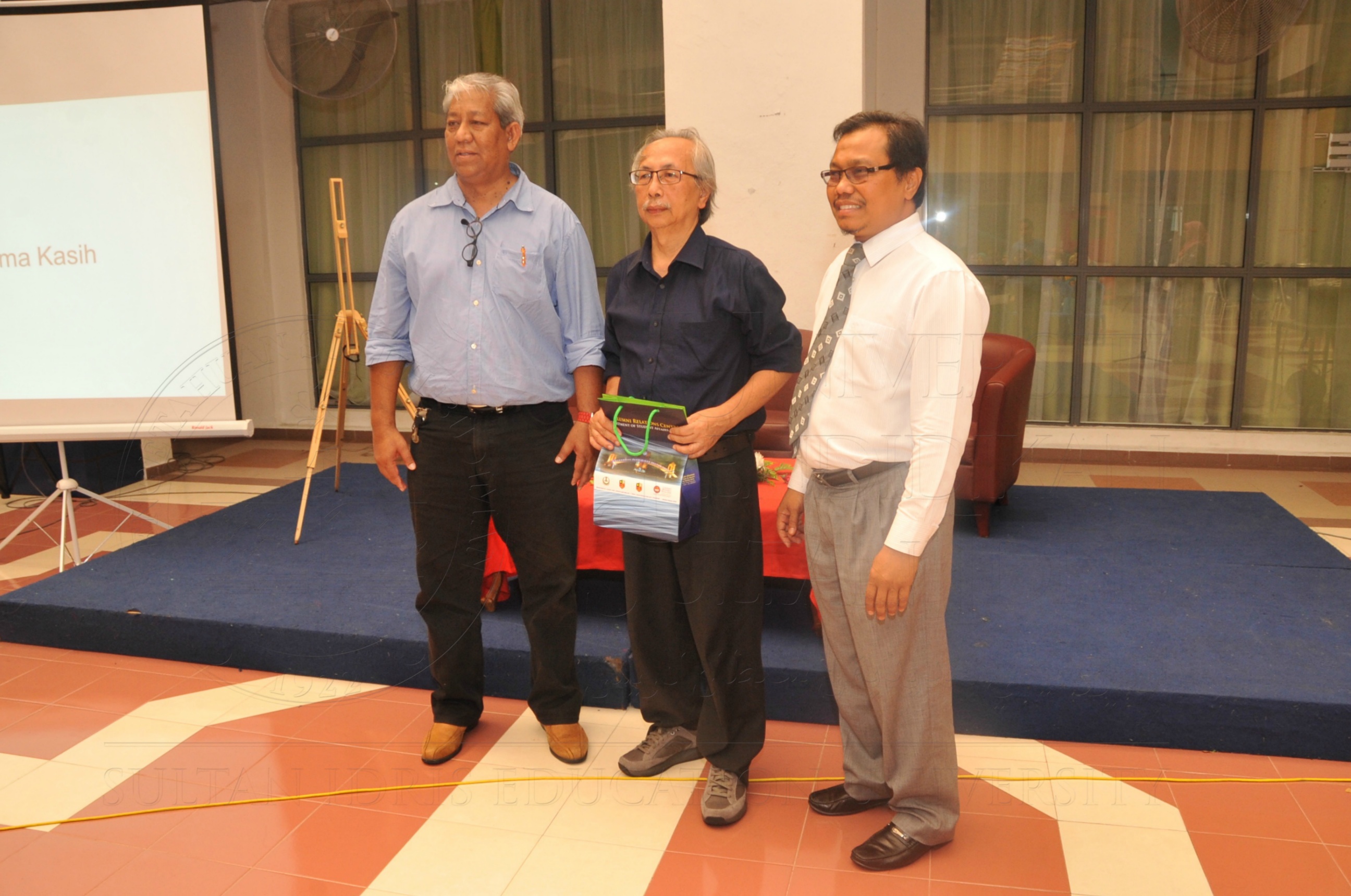 PRO15 173 ESE HAS 2231